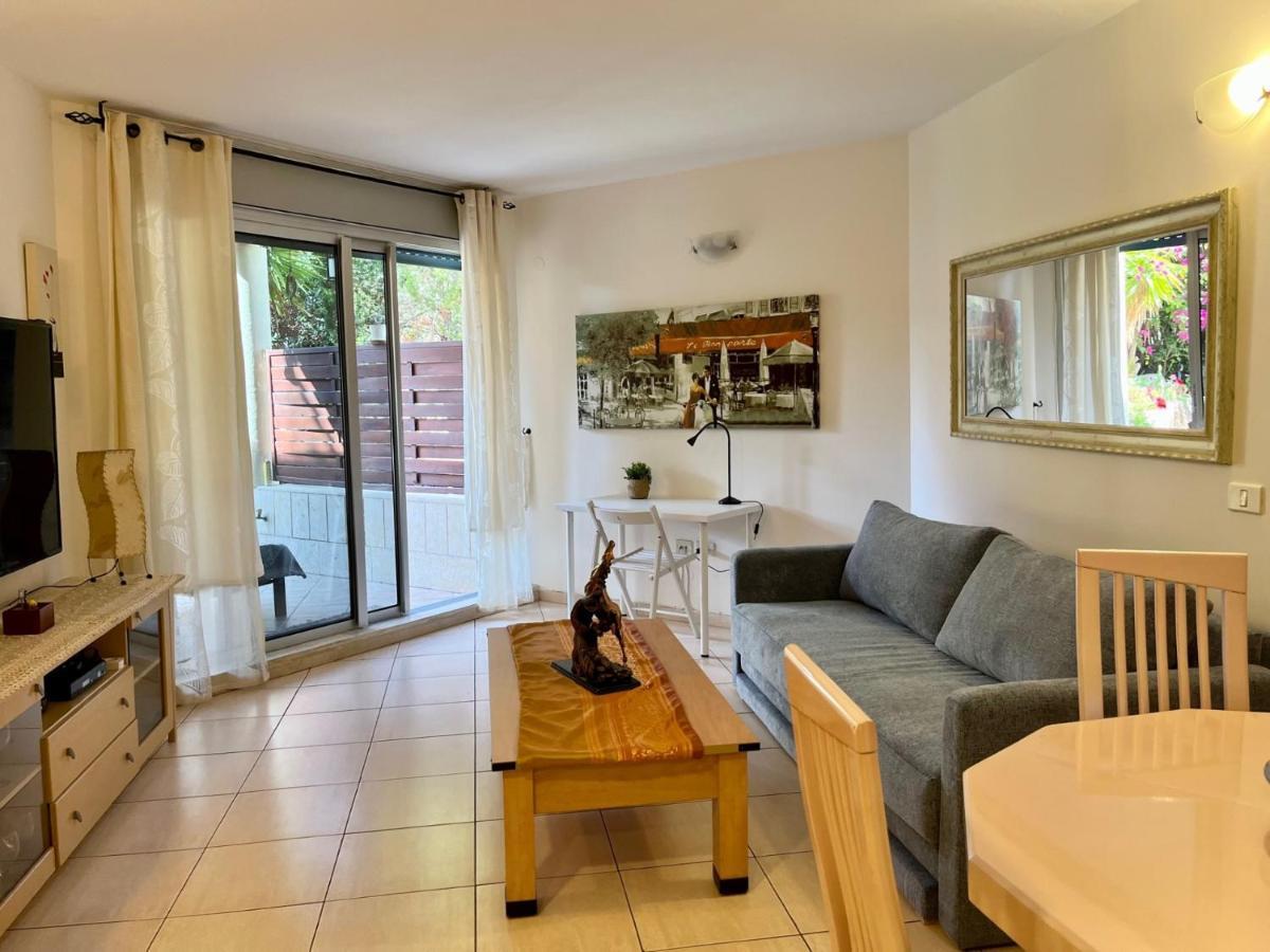 Apartment Nomi