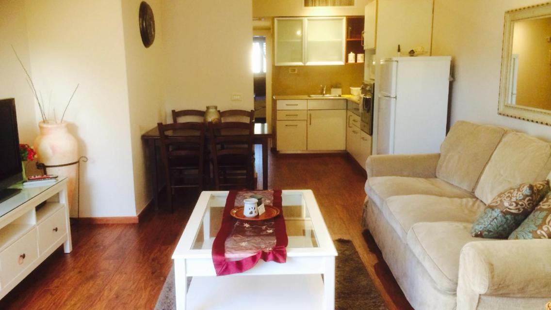 Apartment Nomi